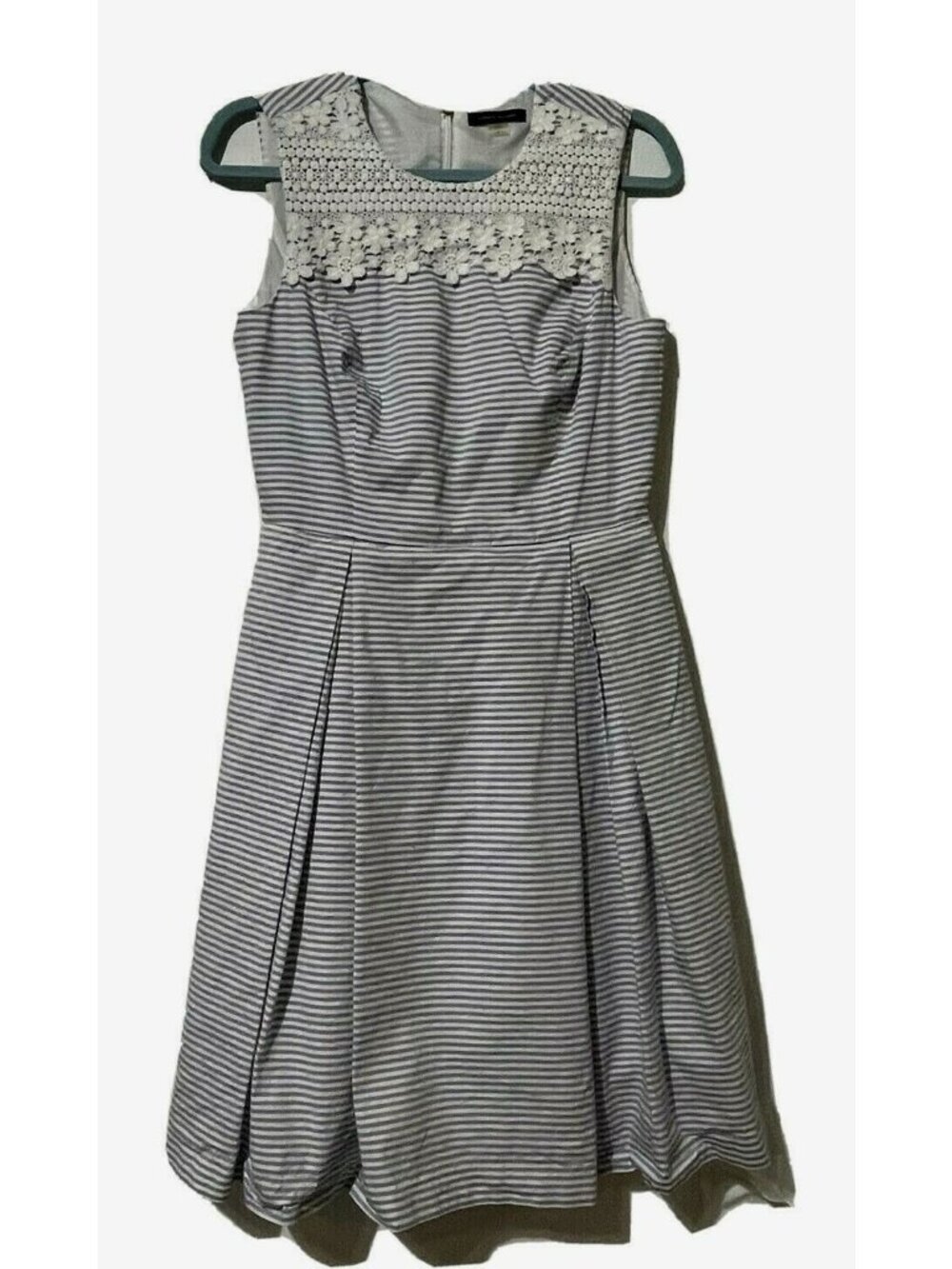 Tommy Hilfiger Striped Sleeveless Dress W Lace Accents - Picture 1 of 10